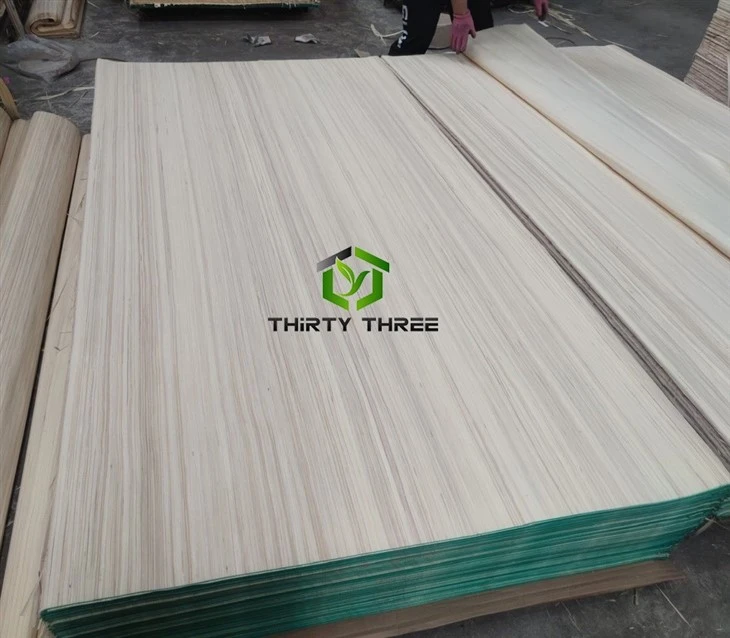 Long/Short Grain White Recon Poplar Veneer With Premium Quality